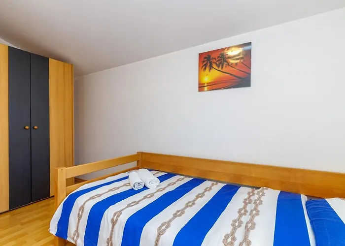 Gasthof Vanessa With Shared Pool