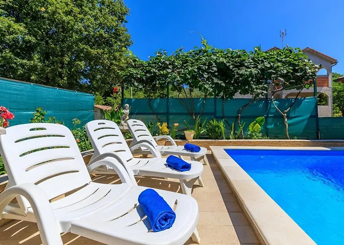 Vanessa With Shared Pool 3* Nova Vas (Porec)