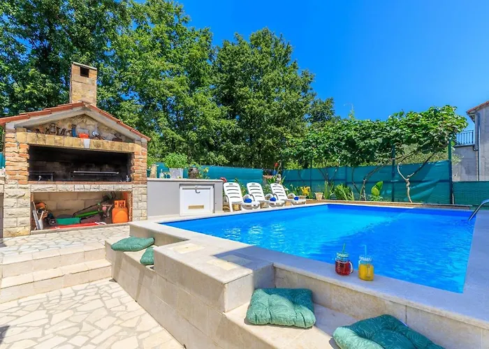 Affittacamere Vanessa With Shared Pool