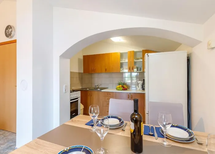 Affittacamere Vanessa With Shared Pool Nova Vas (Porec)