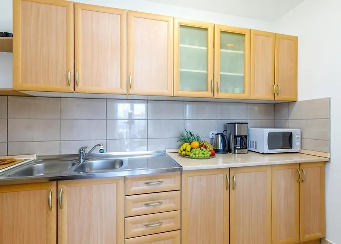 Affittacamere Vanessa With Shared Pool Nova Vas (Porec)