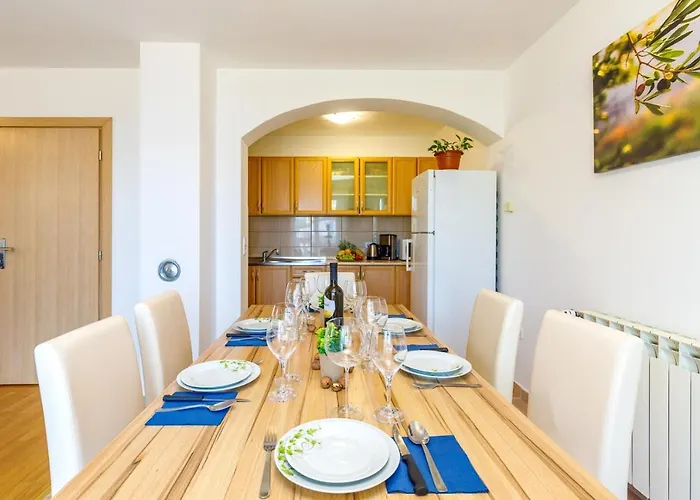 Vanessa With Shared Pool 3* Nova Vas (Porec)